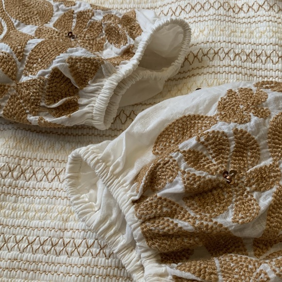 Anthropologie Smocked Embroidered Floral Long Sleeve Blouse Size Small - Picture 5 of 14